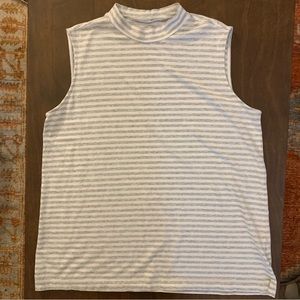 Women’s Lands End Tank Top Gray And White Striped Size Large